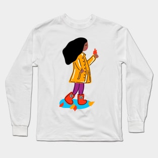 Lovely Autumn Girl With Rain Coat, Boots And Fall Leaves (Dark Skin Tone) Long Sleeve T-Shirt